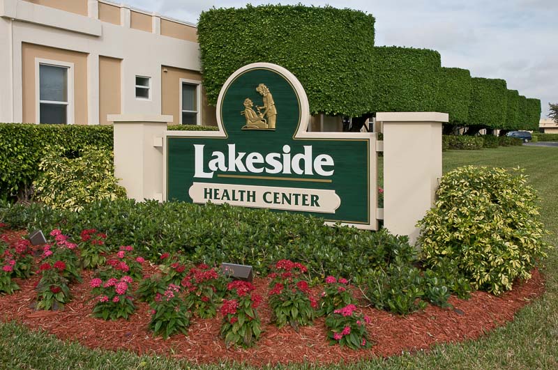 Lakeside Entrance Sign
